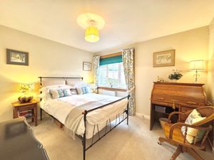 Photo 8- click for photo gallery